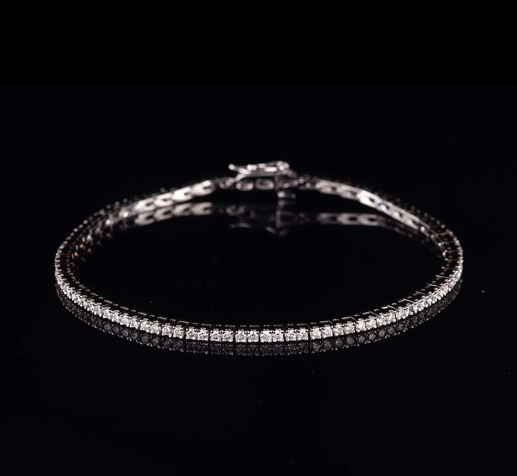 צמיד יהלומים לאישה bjwdb000010